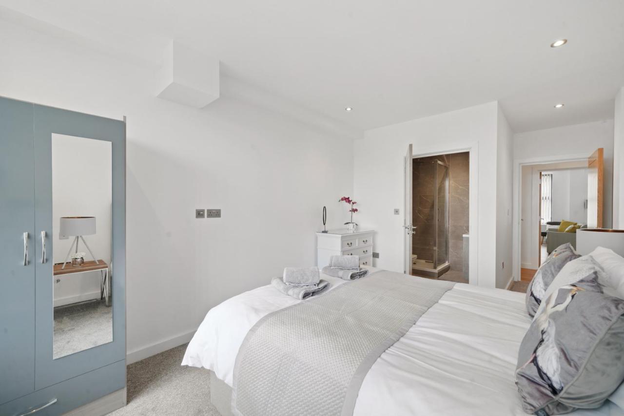Luxury Apartments In Margate Centre Buitenkant foto