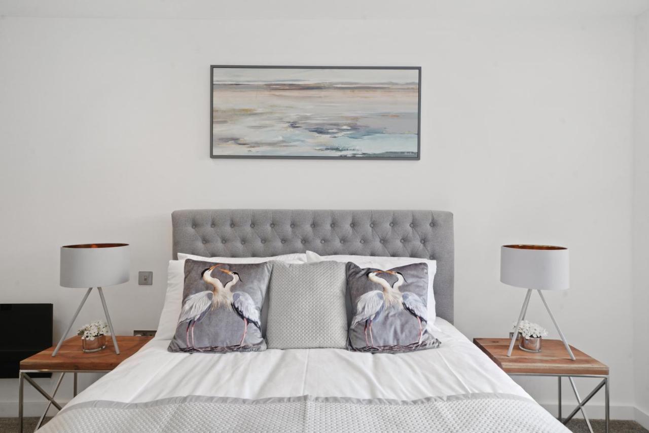 Luxury Apartments In Margate Centre Buitenkant foto