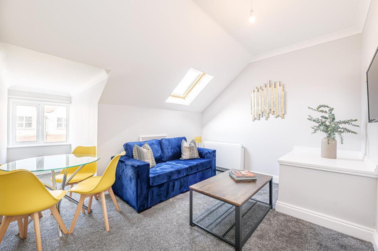 Luxury Apartments In Margate Centre Buitenkant foto