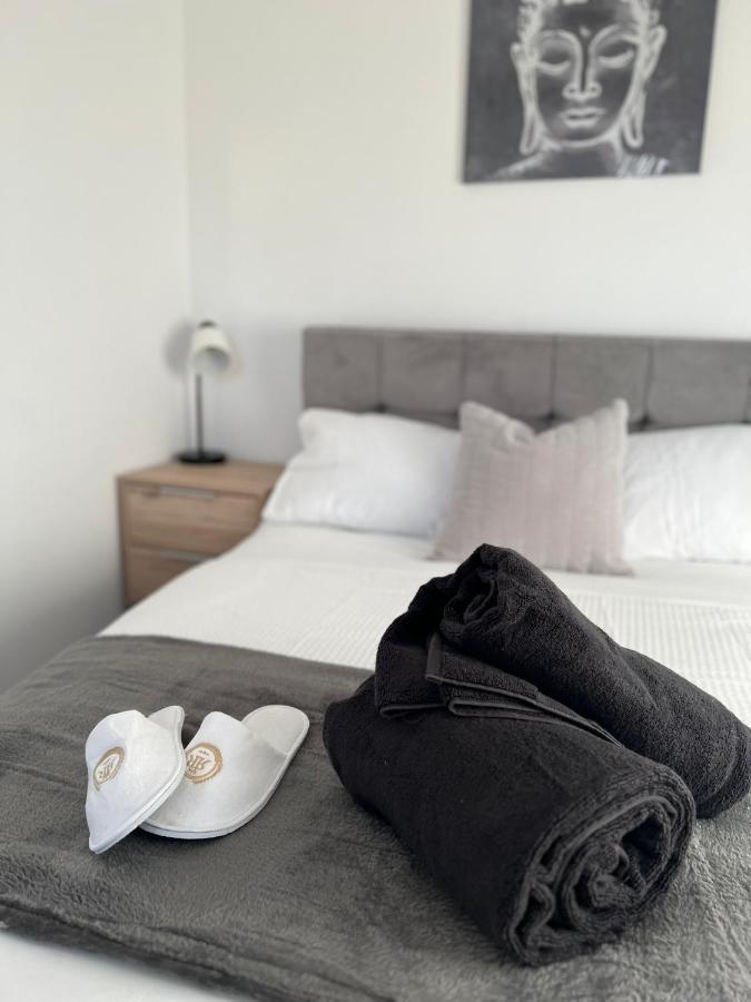 Luxury Apartments In Margate Centre Buitenkant foto